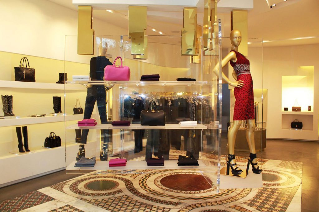Versace, Georgia